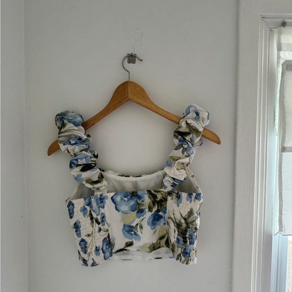 Abercrombie floral top - Picture 2 of 2